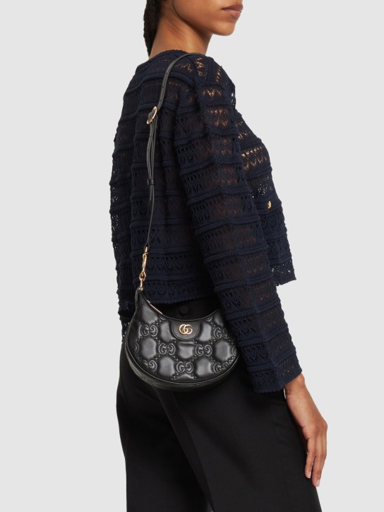 Gucci: GG绗缝皮革单肩包 - 黑色 - women_1 | Luisa Via Roma