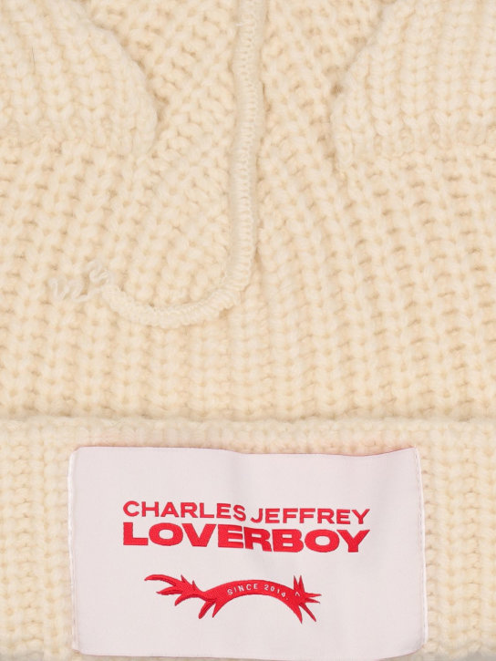 Charles Jeffrey LOVERBOY: Chunky ears beanie - Beyaz - men_1 | Luisa Via Roma
