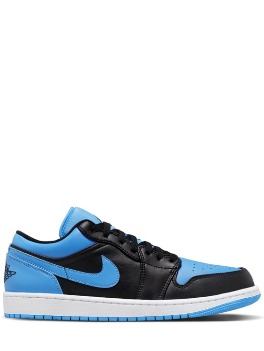 Nike: Sneakers Air Jordan 1 Low - Black/Black-uni - men_0 | Luisa Via Roma