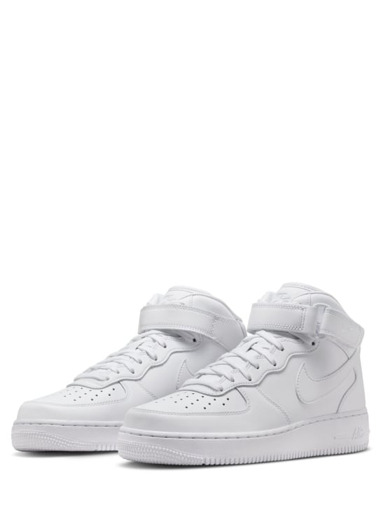 Nike: Sneakers "Air Force 1 ‘07 Mid Fresh" - White/White-whi - men_1 | Luisa Via Roma