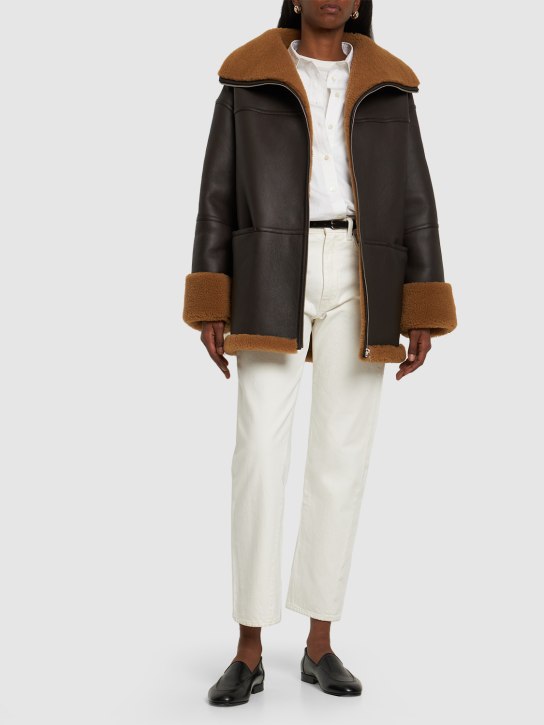 Toteme: Signature shearling zip jacket - Brown - women_1 | Luisa Via Roma