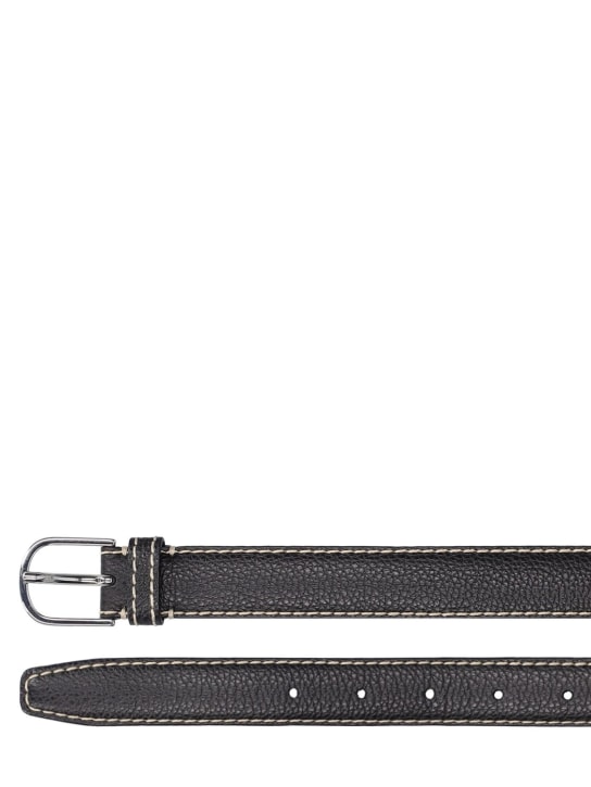 Toteme: Slim leather belt - Black Grain - women_1 | Luisa Via Roma