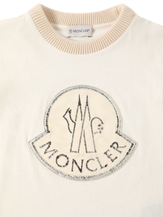 Moncler: T-shirt in jersey di cotone con logo - Natural - kids-girls_1 | Luisa Via Roma