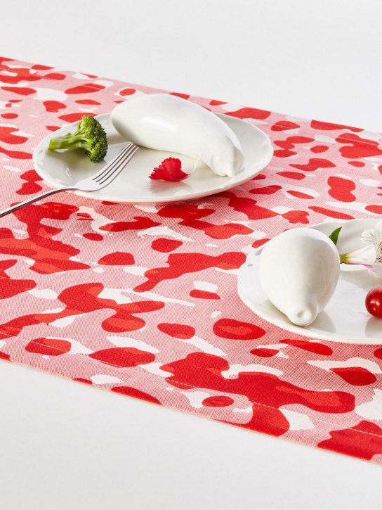 Stories Of Italy: Watermelon table runner - Red - ecraft_1 | Luisa Via Roma
