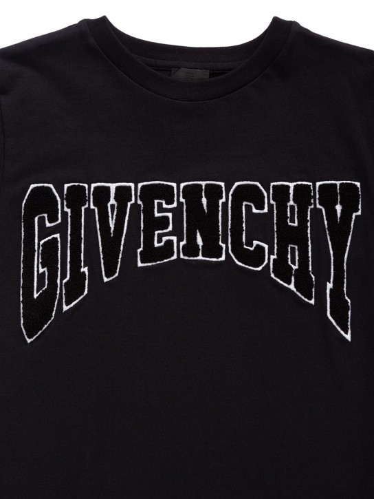 Givenchy: T-shirt en coton biologique avec patch logo - Noir - kids-boys_1 | Luisa Via Roma