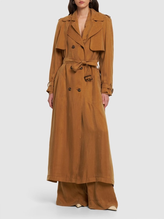 Alberta Ferretti: Trench-coat long en sergé à double boutonnage - Jaune Foncé - women_1 | Luisa Via Roma