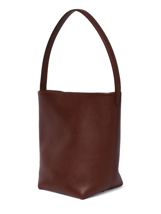 The Row: Medium n/s Park grain leather tote bag - women_1 | Luisa Via Roma