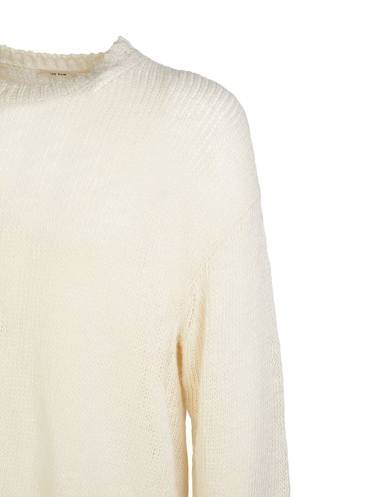 The Row: Hank linen crewneck sweater - men_3 | Luisa Via Roma