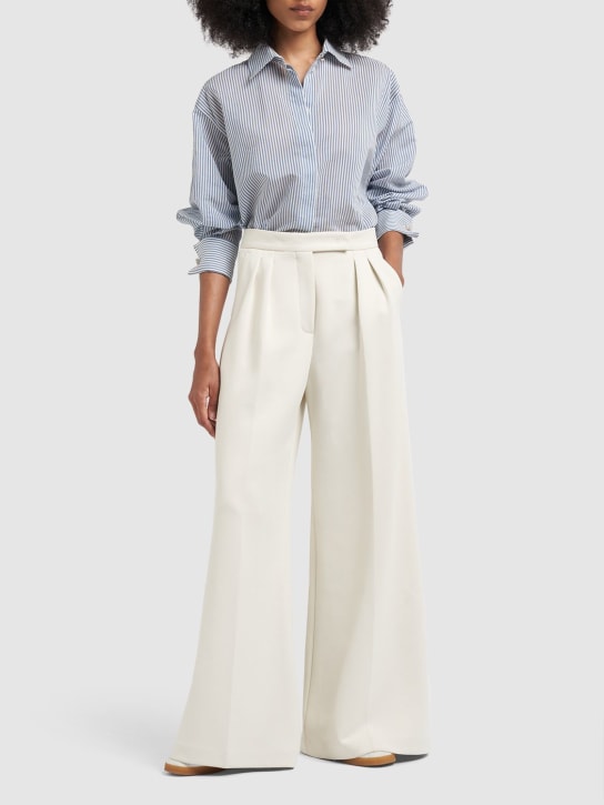 Max Mara: Hemd aus Baumwolle & Seide mit Streifen „Vertigo“ - Weiß/Hellblau - women_1 | Luisa Via Roma