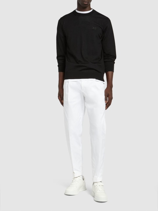 Dsquared2: Pantalon plissé en coton stretch - Blanc - men_1 | Luisa Via Roma