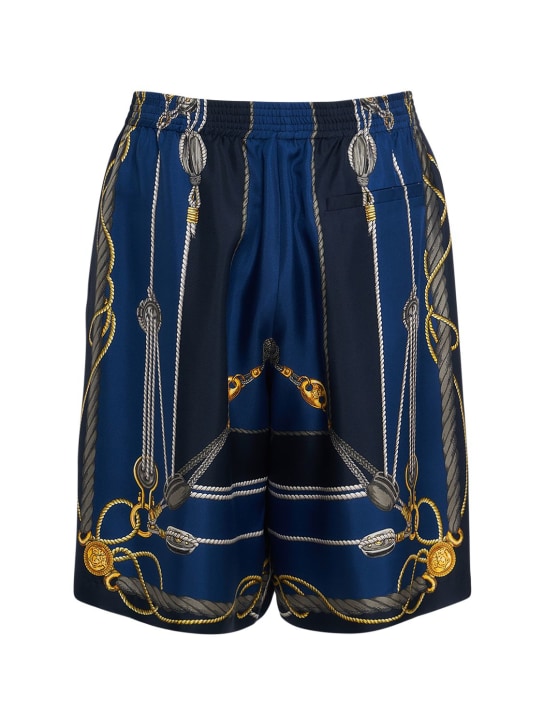 Versace: Shorts de seda con estampado - Azul/Oro - men_0 | Luisa Via Roma
