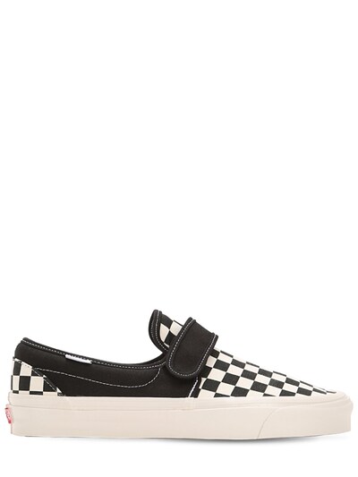 vans canvas checkered