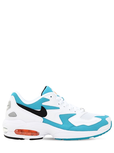 air max2 light sneaker