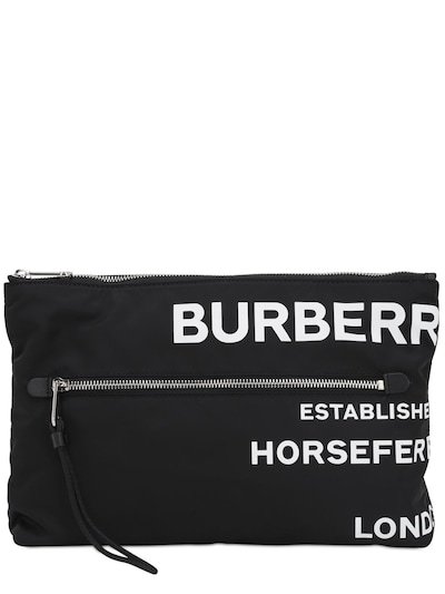 burberry duncan pouch