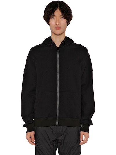 hoodie with zipper on hood