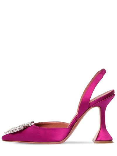 amina muaddi begum pump