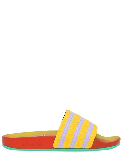 adilette slides