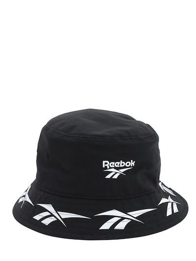 black reebok hat