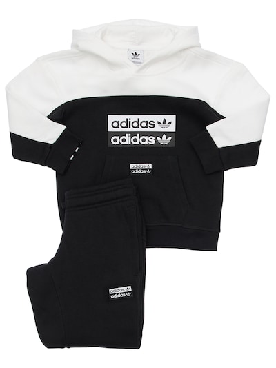 adidas sweatpants and sweatshirt