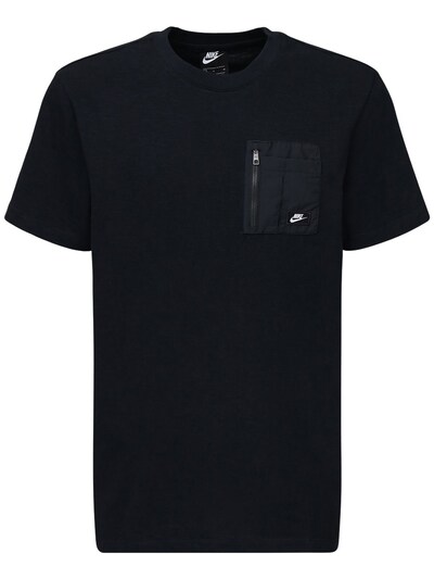 nike t shirt with zip pocket