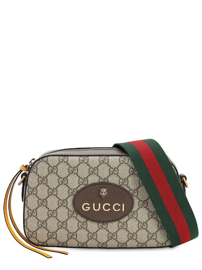 gucci gg supreme camera bag