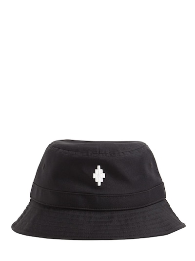 marcelo burlon bucket hat