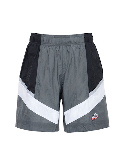 Nike - Windrunner woven nylon shorts 