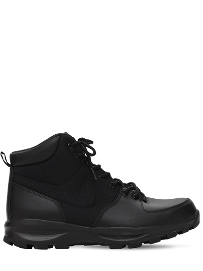 nike manoa boots near me