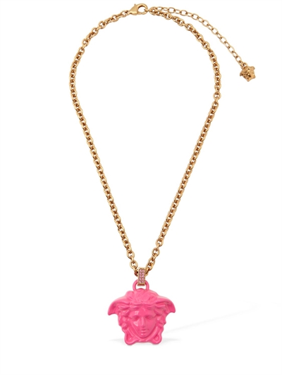 Varnished medusa charm necklace 