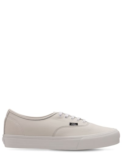 vans authentic white suede