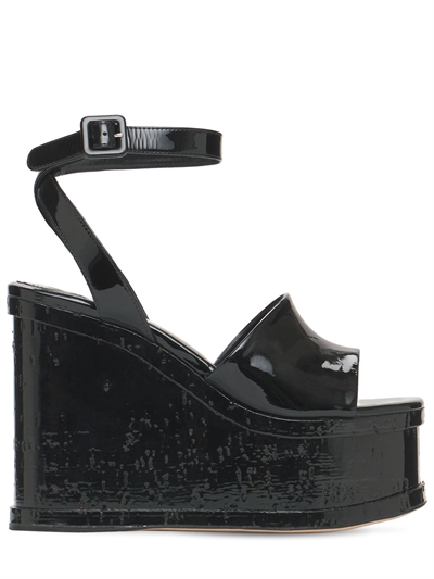 all black wedges