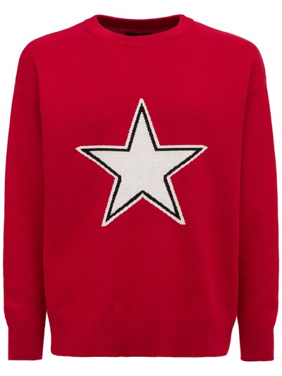 red sweatshirt with white stars