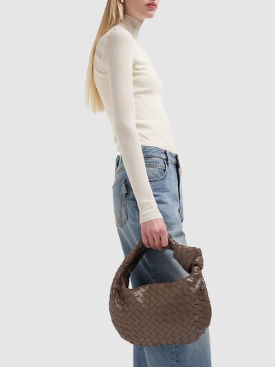 Teen jodie leather shoulder bag - Bottega Veneta - Women | Luisaviaroma