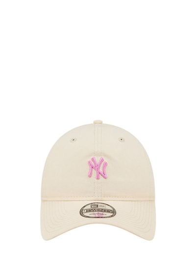 New York Yankees New Era Women's Mini 9TWENTY Adjustable Hat - White