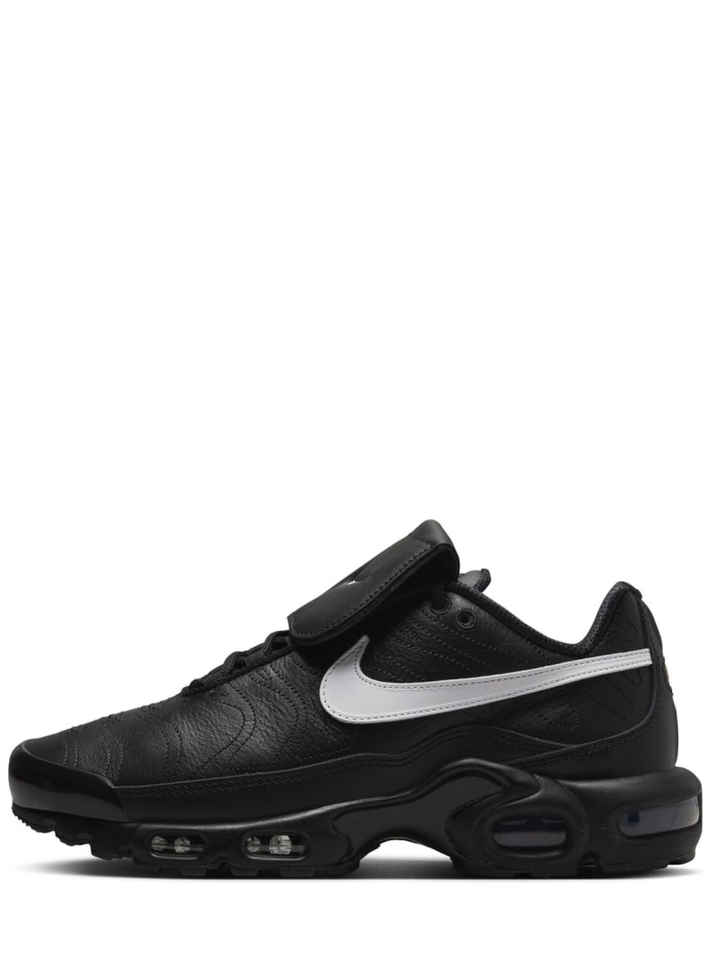 Nike Air Max Plus Tiempo Sneakers Black white Sotf