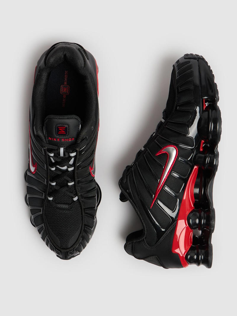 Nike Shox TLブラック NIKE W SHOX TL BLACK/BLACK-MTLC HEMATITE-MAX ORANGE（ナイキ