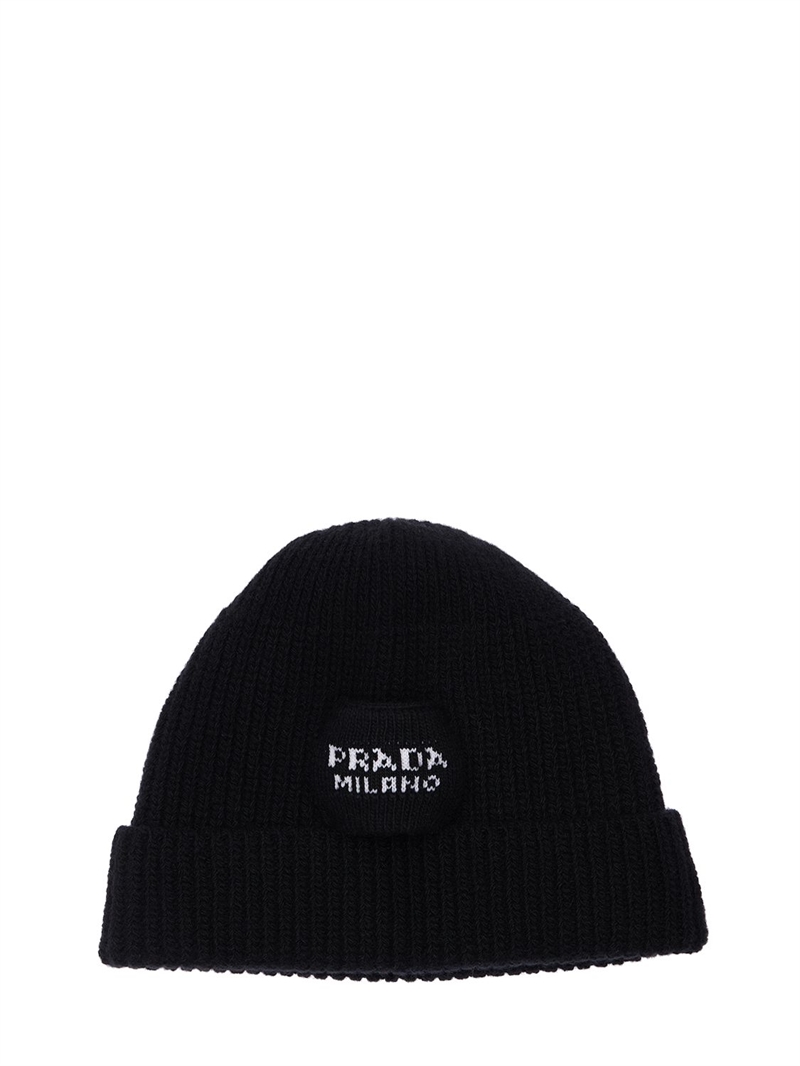 bonnet prada bleu
