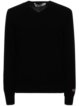Comme des Garçons Play: Sleeve logo wool v-neck sweater - Black - men_0 | Luisa Via Roma