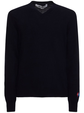 Comme des Garçons Play: Sleeve logo wool v-neck sweater - Navy - men_0 | Luisa Via Roma