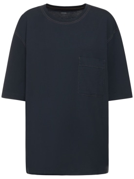 Lemaire: T-shirt en coton avec poche plaquée - Bleu Nuit - women_0 | Luisa Via Roma