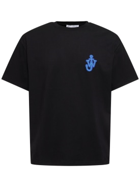 JW Anderson: T-shirt en jersey de coton avec patch ancre - Noir - men_0 | Luisa Via Roma