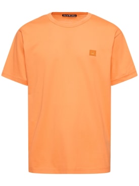 Acne Studios: Camiseta de algodón - Naranja Mandarina - men_0 | Luisa Via Roma