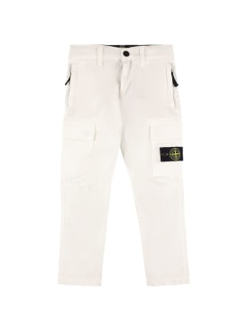 Stone Island: Stretch cotton gabardine cargo pants - White - kids-boys_0 | Luisa Via Roma