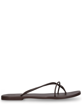 St. Agni: 5mm Rouleau leather thong sandals - Brown - women_0 | Luisa Via Roma
