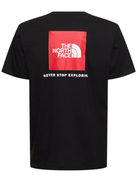 The North Face: Printed Redbox t-shirt - Tnf Black - men_0 | Luisa Via Roma