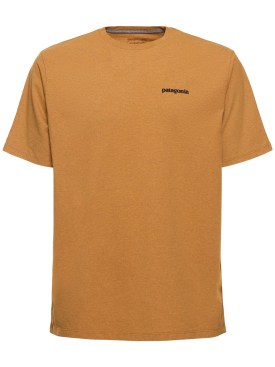 Patagonia: T-shirt à logo P-6 Responsability - Golden Caramel - men_0 | Luisa Via Roma