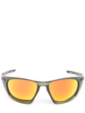 oakley - lunettes de soleil - femme - nouvelle saison