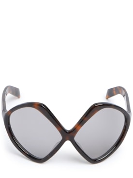 prada - lunettes de soleil - femme - nouvelle saison