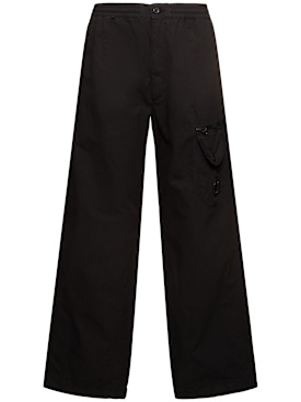 C.P. Company: Microreps boxy cargo lens pants - Black - men_0 | Luisa Via Roma