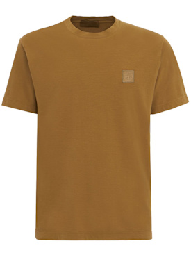 Stone Island: LOGO贴片棉质T恤 - 深米黄色 - men_0 | Luisa Via Roma